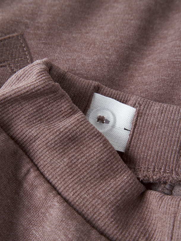 Product PANTALÓN JOGGING VIMA-Peppercorn Detail:Heart Embroidery - Image 2