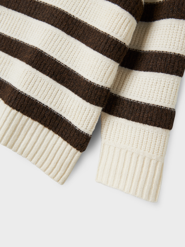Product SWEATER NESTOR - Delicioso - Image 2