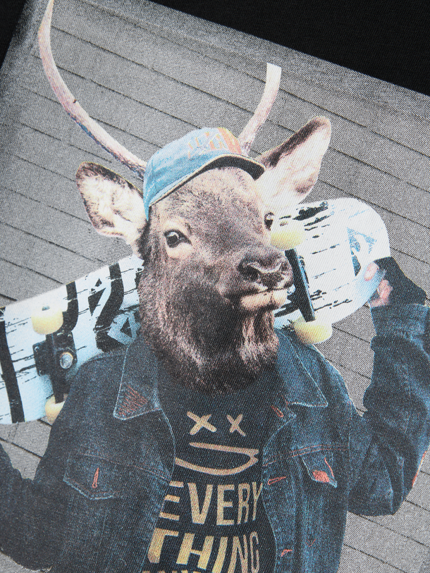 Product CAMISETA VOTO - Black Print:Deer - Image 2